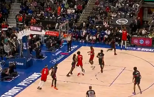 yl7703永利-杜兰特接球三分再中，火箭领先活塞到11分分差